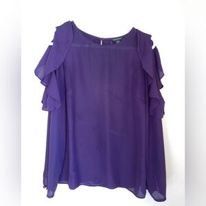 Banana Republic shoulder cut out long sleeve.